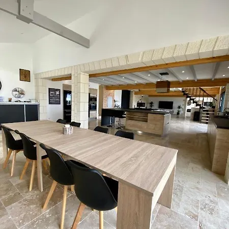 Villa De 6 Chambres A Saint Nexans Avec Piscine Privee Jardin Clos Et Wifi Saint-Nexans